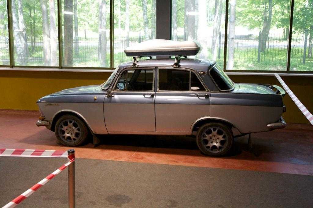 Экспонат музея автомобилей в Зеленогорске