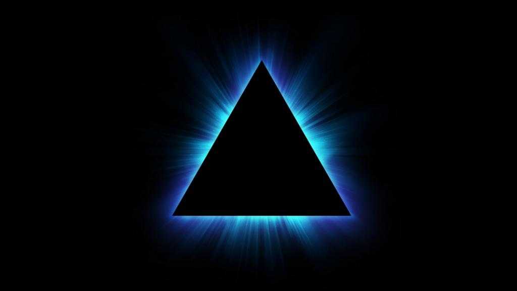 Треугольник, подсвеченный синим