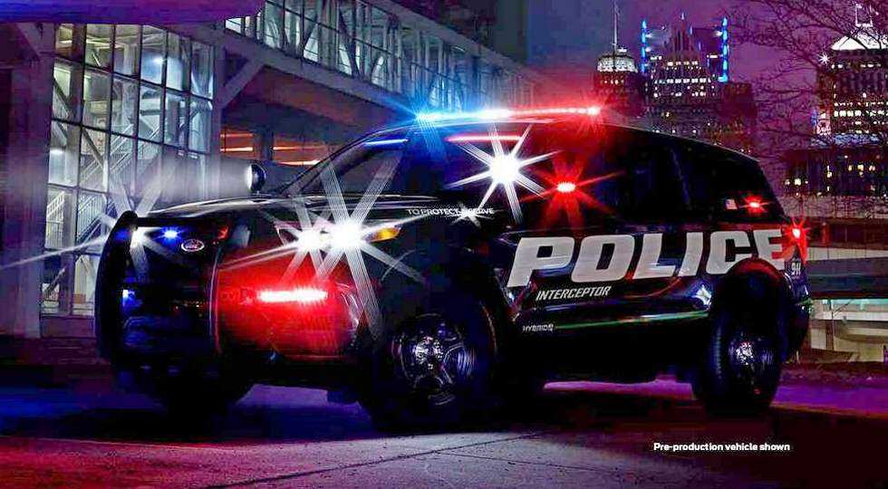 Официальный тизер нового Ford Explorer, предназначенного для полиции США