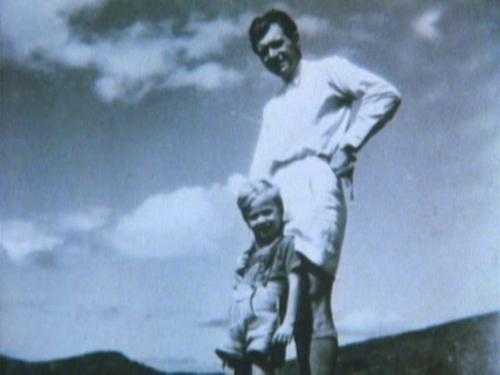 Йозеф Менгеле с сыном Рольфом