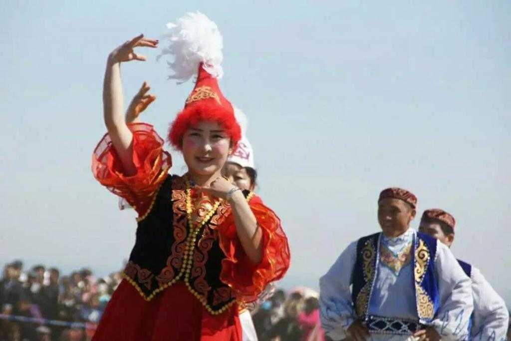казахский праздник в Синьцзяне